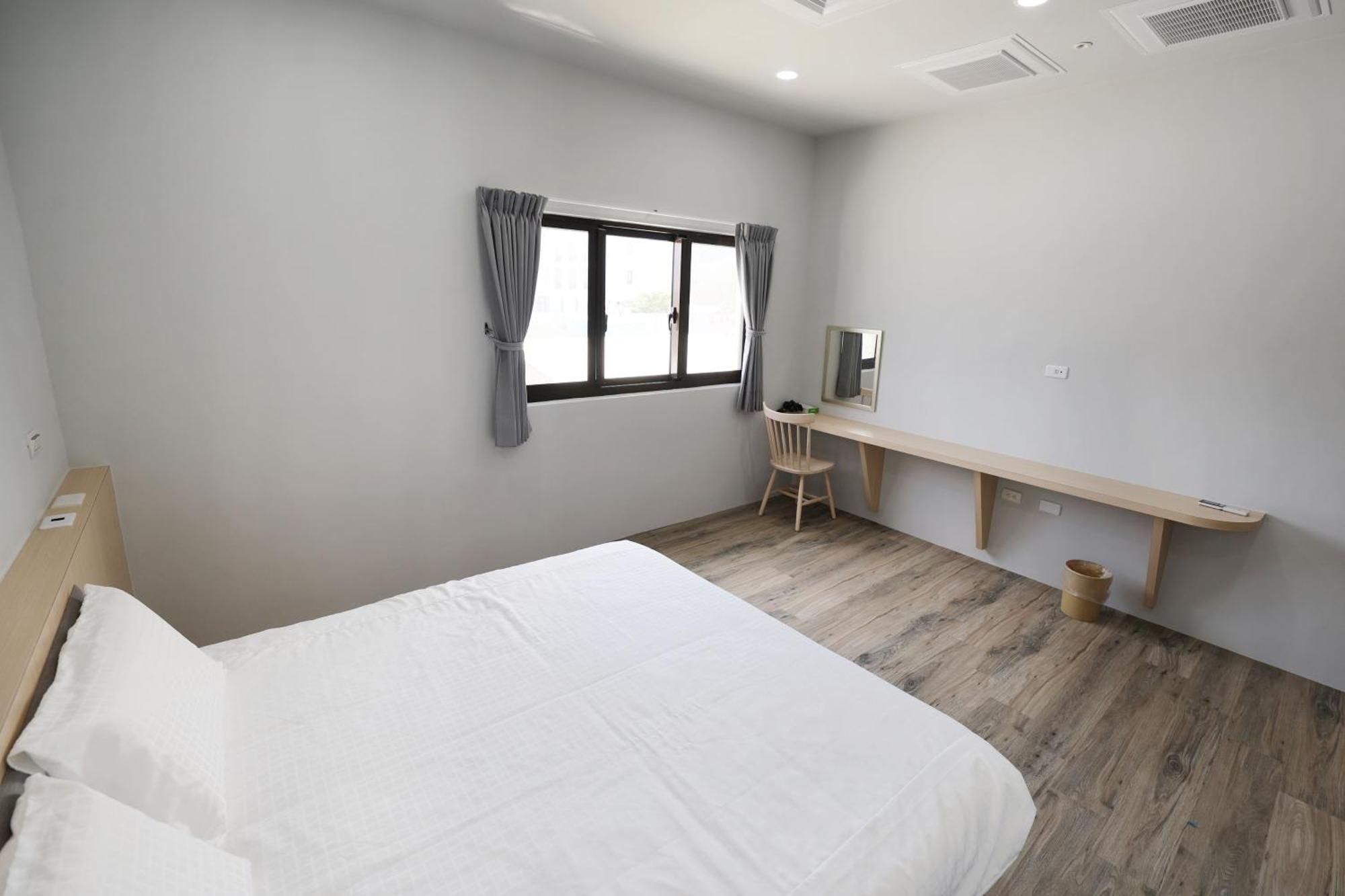 White Card Free Diving Hostel Xiaoliuqiu Exterior photo
