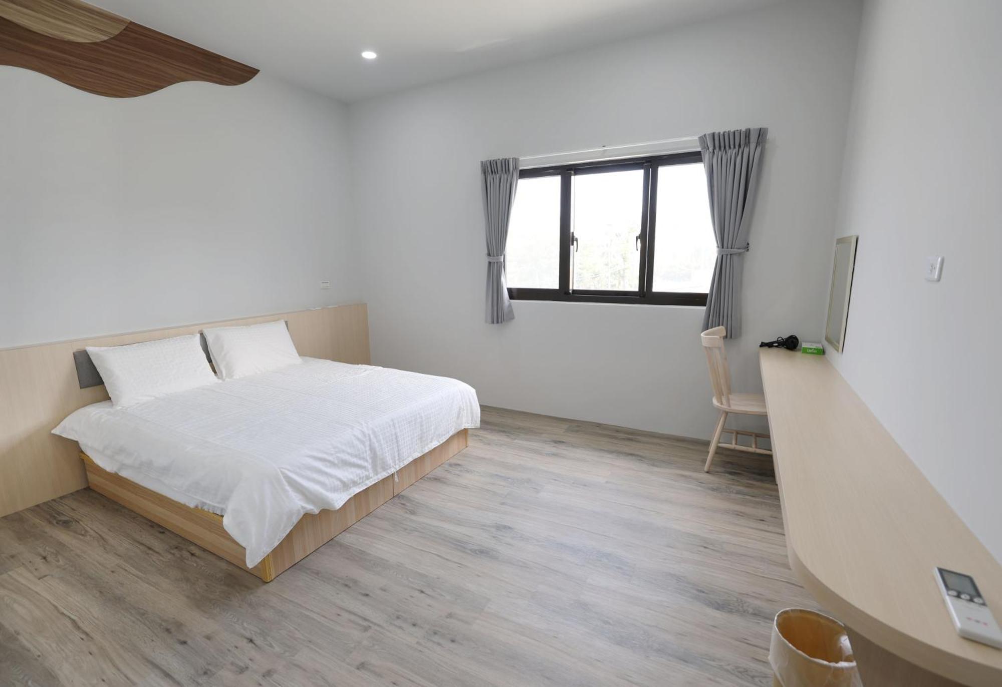 White Card Free Diving Hostel Xiaoliuqiu Exterior photo