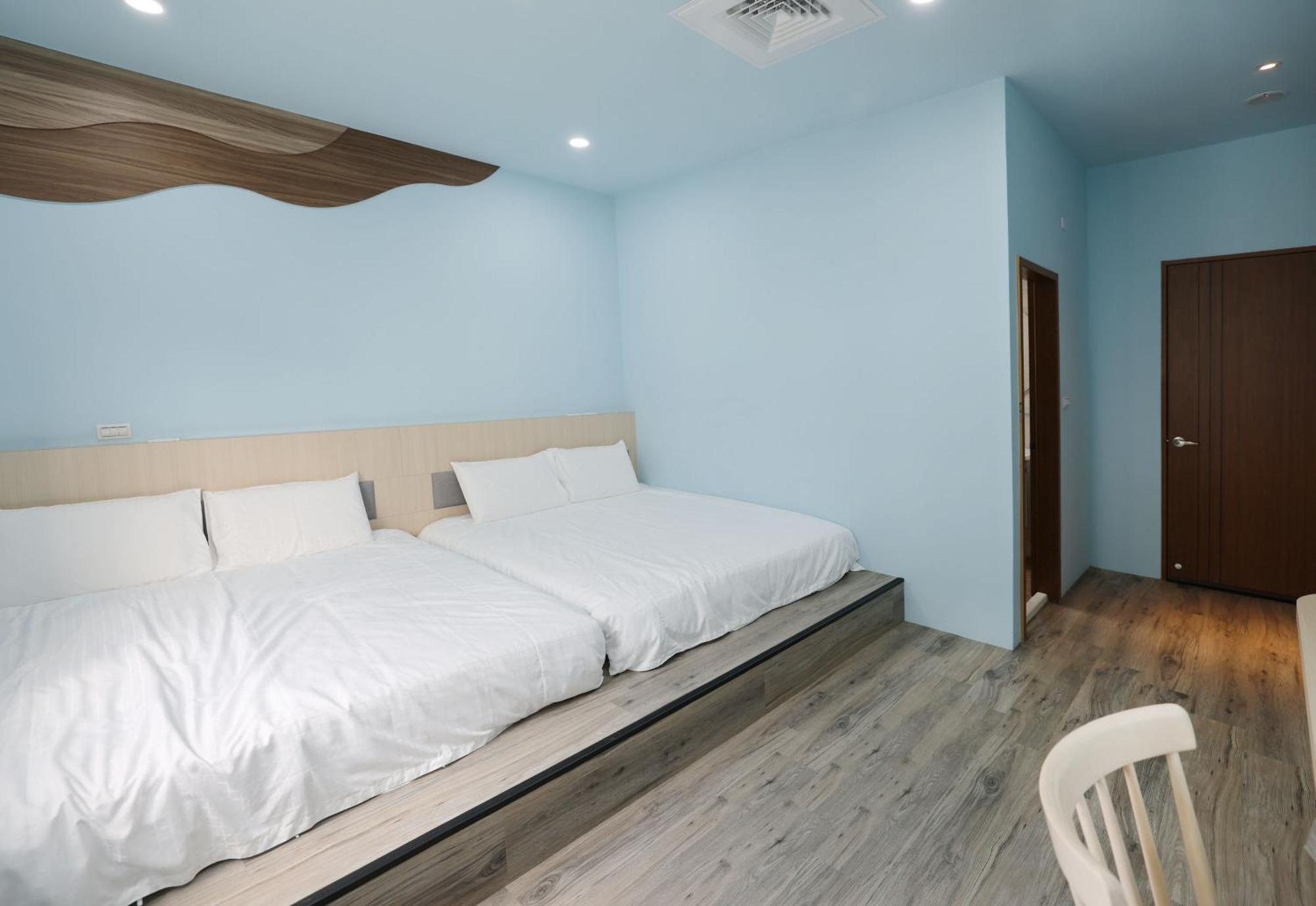 White Card Free Diving Hostel Xiaoliuqiu Exterior photo