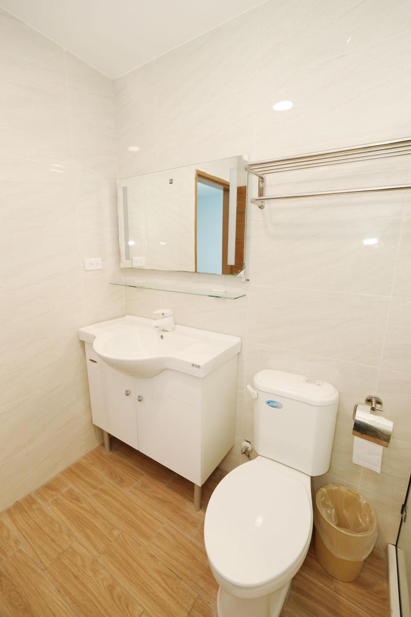 White Card Free Diving Hostel Xiaoliuqiu Exterior photo